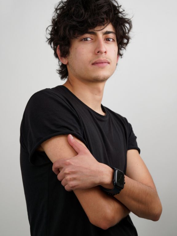 xr:d:DAE6nVT2a44:234,j:31243204727,t:22072117