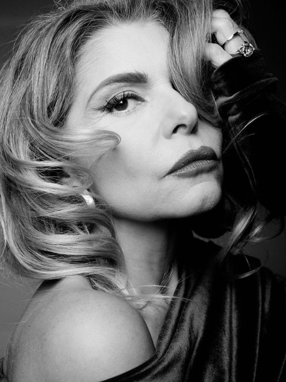 Itati Cantoral Jerry ML 04